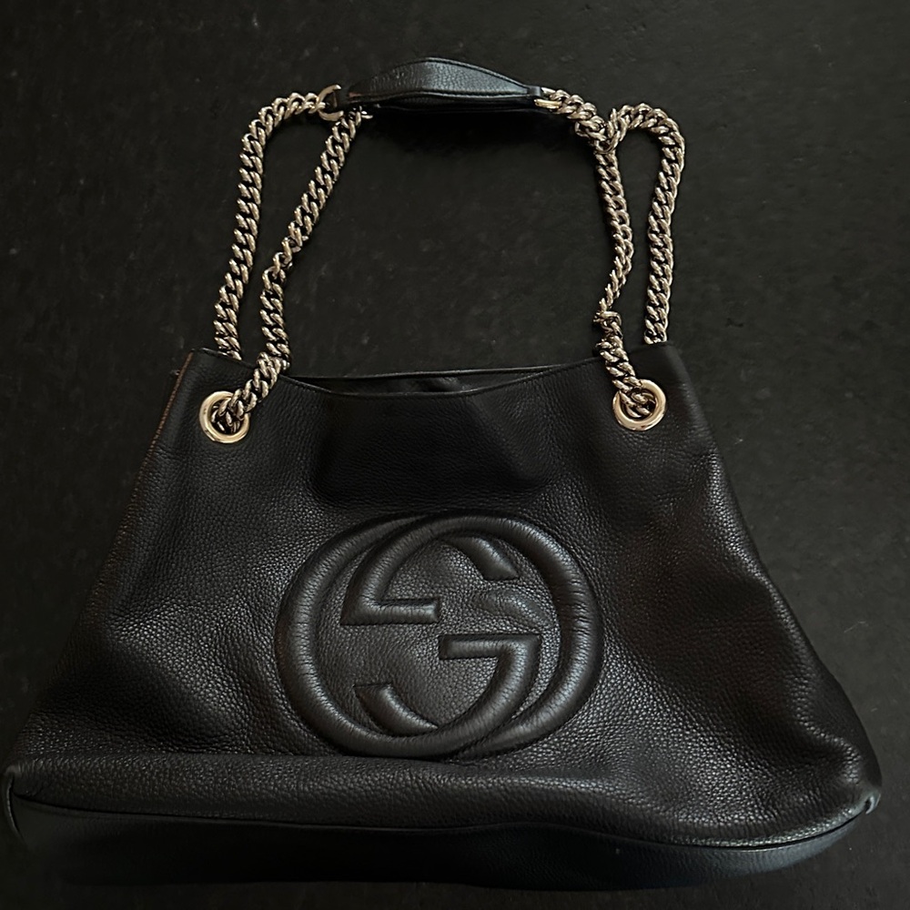 Gucci Black Leather Soho Bag with Gold Chain